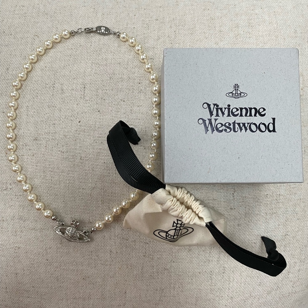 Vivienne Westwood Pear necklace choker